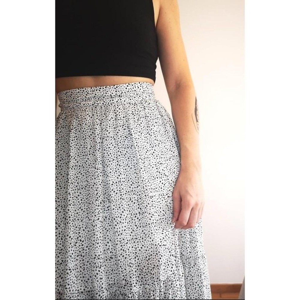 SHEIN Polka‎ dot midi skirt size medium